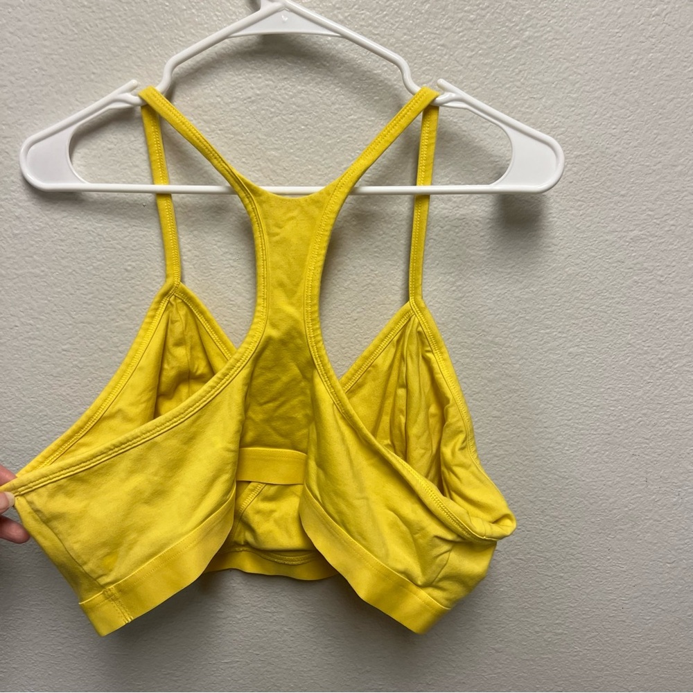 Fabletics Yellow Live In Racerback Bralette Size 4X - Picture 4 of 5